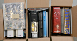 Finnish League cards large lot in 17 albums in different sizes. ...