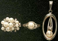 550.90: Schmuck, Sets