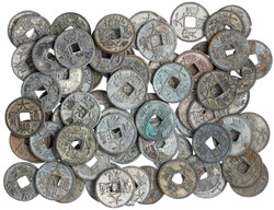 70 Varianten zum Cash Bronze o.J.(1107/1110) Da Guan tong bao. Teils ...