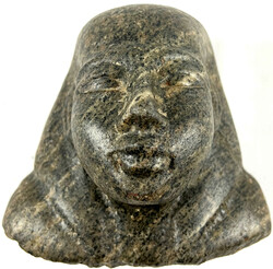 2 Stück: Alte Museumsreplik der "Büste eines Königs" um 1351-1334 ...