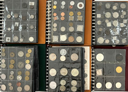 100.80.30: Multiple Lots - Coins - World Coins