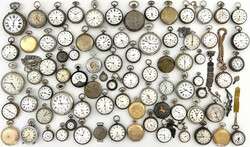 78 alte Herrentaschenuhren, meist Silber. Darunter viele schöne ...