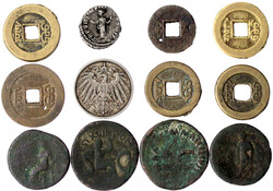 12 Münzen: Asse Augustus, Divus Augustus, Aelius und Faustina, Denar ...