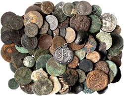 Posten meist antiker Münzen in schlechter Erhaltung. Gesichtet ...