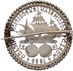 1/2 Dollar 1893 Columbus Exposition. Filigran ausgesägt und als ...