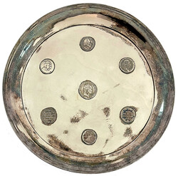 Prachtvoller Silber-Münzteller mit 7 eingearbeiteten Silbermünzen: ...