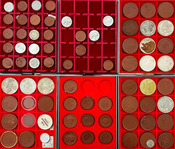 Große Sammlung von ca. 300 Porzellanmedaillen von der Weimarer Zeit ...