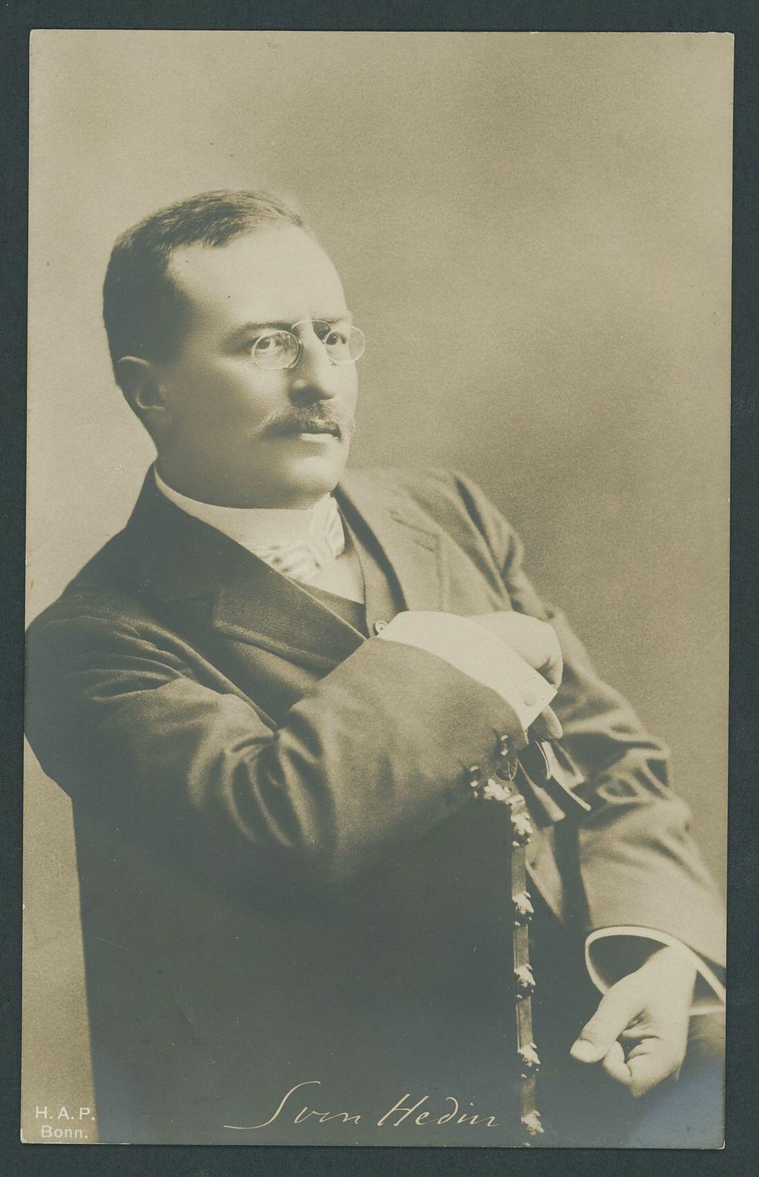 China. 1932 North-West Scientific Expedition 1c. to 10c. set of four, ...