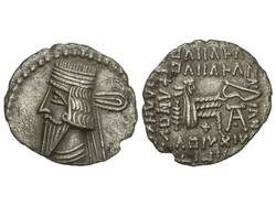 Dracma. 105-147 d.C. VOLOGASES III. PARTIA. Anv.: Busto diademado a ...