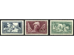 FRANCIA. CAJA DE AMORTIZACIÓN. 3 Sellos. PRECIOSOS. Yv.252, 256 y ...
