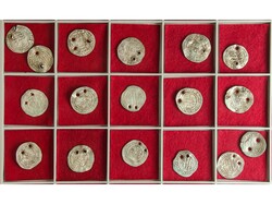 Lote 17 monedas Dirham. AR. Todos del califato de Córdoba: Incluye ...