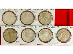 Lote 7 monedas 1 Peso. 1924 a 1947. AR. (Una con pátina). A EXAMINAR ...