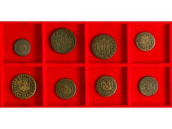 Lote 8 monedas 1, 2 (4), 4 Maravedís (3). 1718 a 1746. BARCELONA (4) ...