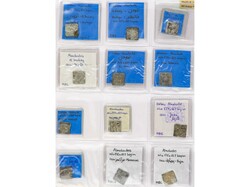 Lote 52 monedas Dirham. DIVERSIDAD DE CECAS y SIN CECA. AR. A ...