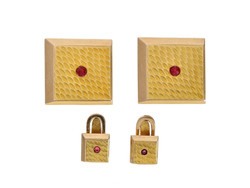 550.95: Schmuck, Diverses