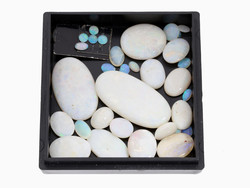 550.50: Schmuck, Edelsteine