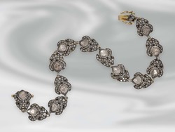 550.90: Schmuck, Sets