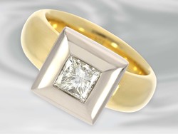 550.10: Schmuck, Ringe