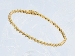 550.20: Schmuck, Armreife/Armbänder