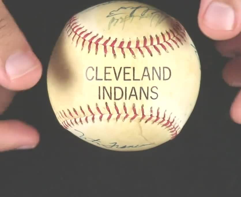 Image 3 for lot number 2168 for Kelleher Auction 819th - Memorabilia, Sports cards, Pop Culture