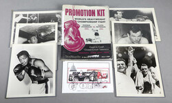 Miscellaneous Boxing Assortment, consists of a 1960 World's ...