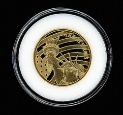 2015 $25 Statue Of Liberty Gold Coin 1/2 oz. Cook Islands, ...