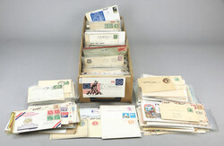 "Goin' Postal" Accumulation of United States Postal Covers: ...