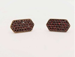 550.40: Schmuck, Broschen / Nadeln