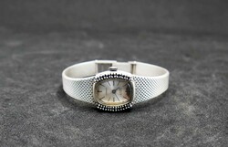 800.30: Uhren, Armbanduhren
