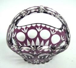 Korb aus rotem Überfang - Bleikristall, wohl Nachtmann. Höhe ca. 15 ...