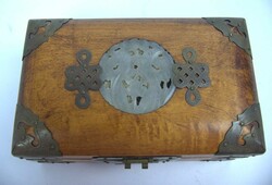 Schmuckkästchen, China 20. Jahrhundert. Rechteckiger Korpus mit ...