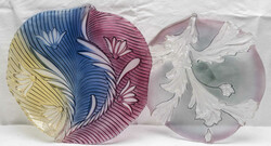 Two cake plates, colored glass, diameter: approx. 39 cm and approx. ...