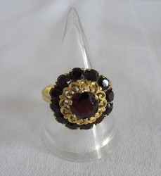 550.10: Schmuck, Ringe