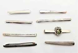 550.40: Schmuck, Broschen / Nadeln