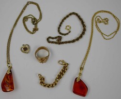 550.70: Jewelry, Lots