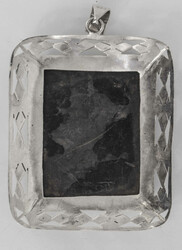 Anhänger 925er Silber, besetzt mit einen Halbedelstein. Länge ca. 7 ...