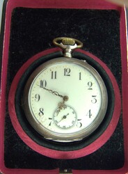 Taschenuhr, 800er Silber, Funktion geprüft, mit Gebrauchsspuren. ...