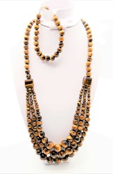 550.90: Schmuck, Sets