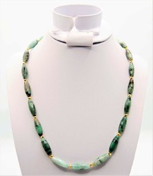 550.30: Schmuck, Ketten / Colliers / Anhänger