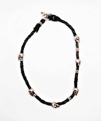 550.30: Schmuck, Ketten / Colliers / Anhänger