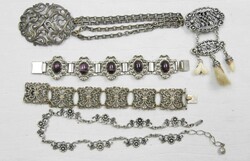 550.90: Jewelry, sets