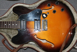 George Washburn E-Gitarre; Modell HB-35, Serie 820699. Auf ...
