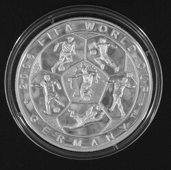 Mongolei, 500 Terper - Silbermünze "Fußball WM Deutschland 2006". ...