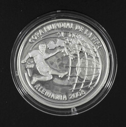 Cuba 2007, 10 Pesos - Silbermünze. Durchmesser: ca. 38 mm. In Kapsel ...