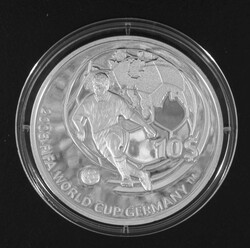 Fiji 2006, 10 Dollar Silbermünze, Durchmesser: ca. 38,6 mm. In ...