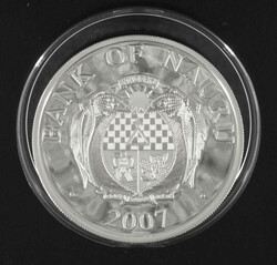 Nauru 2007, 10 Dollar Silbermünze "Fußball WM in Deutschland". ...