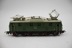 700.40: Model Railroads