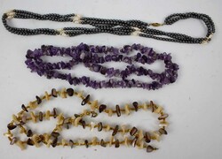 Lot Halbedelstein Schmuck aus AuflösungAutomatically generated ...