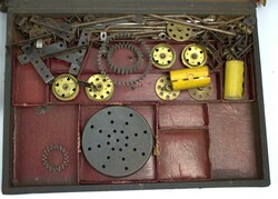Märklin Metallbaukasten 2, sowie Märklin Ergänzungskasten Nr 2 und ...