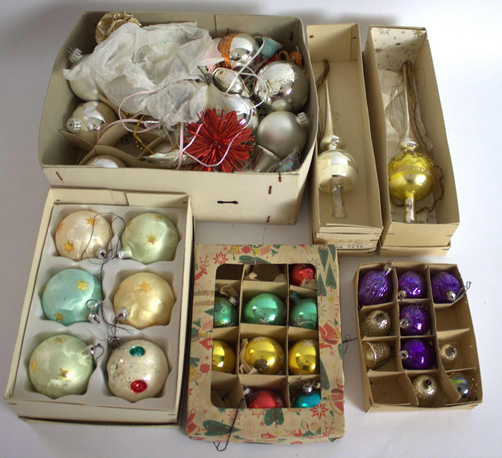 Lot alter Christbaumschmuck aus Auflösung, bitte besichtigen!  ...